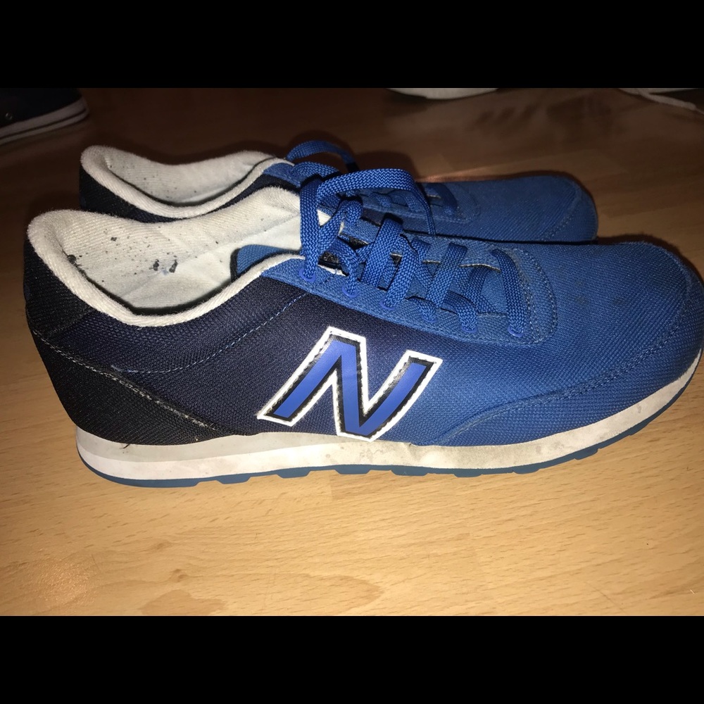 Running shoes